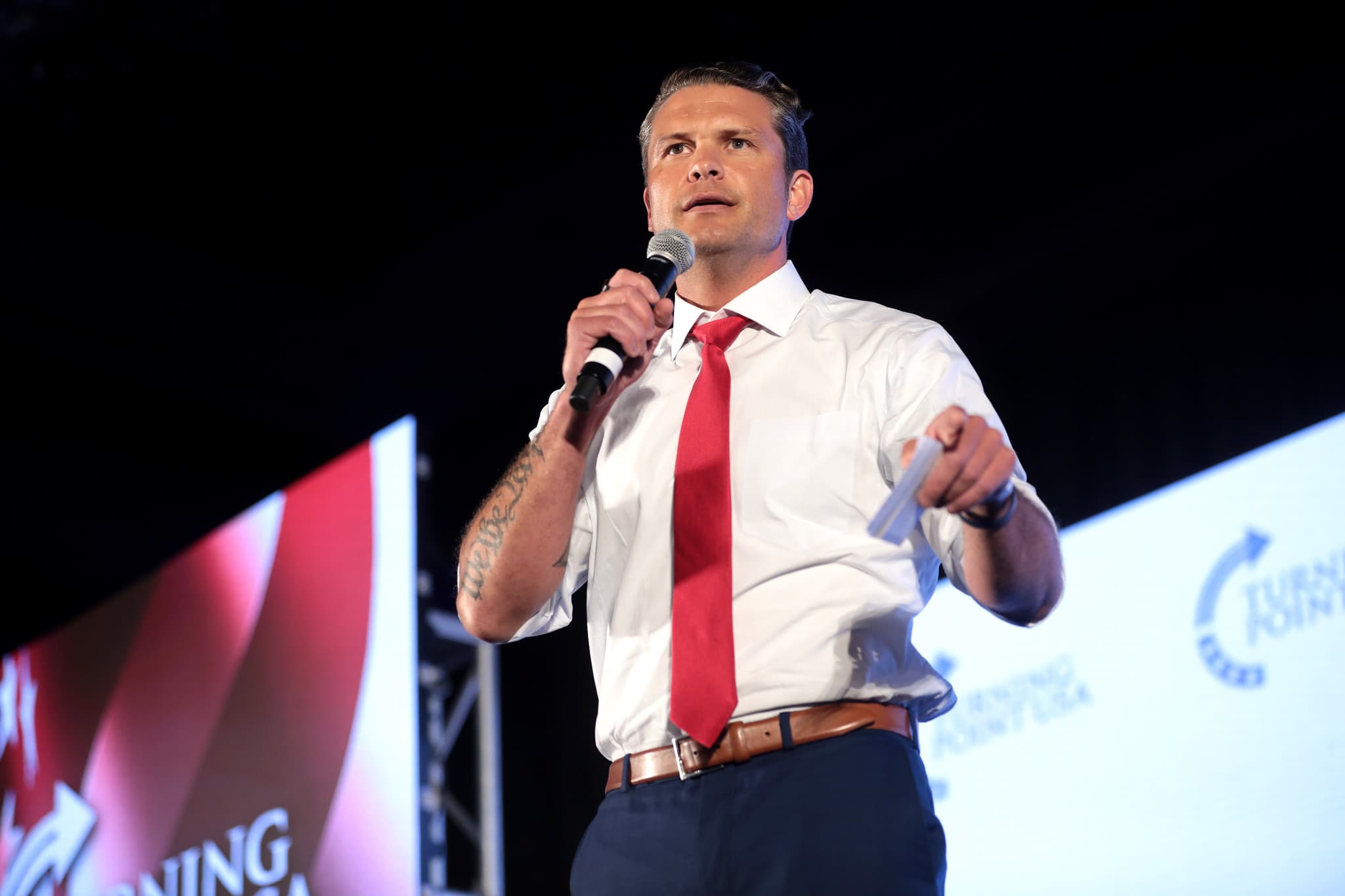 Hegseth Starts A Slap Fight With Sen Mark Kelly, Gets Slapped Upside His Head